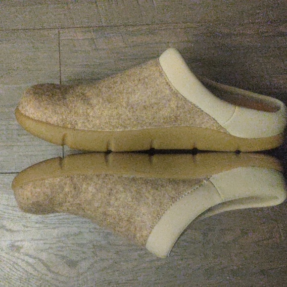 KALSO Earth Dayo Wool Felt Clogs/Mules - Picture 6 of 16